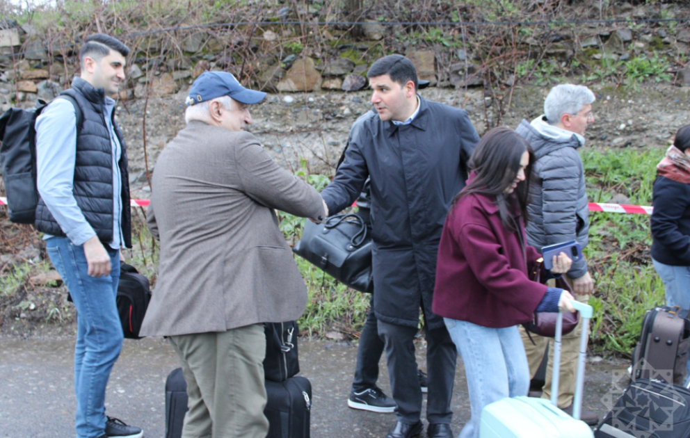 Representatives of Armenia’s civil society arrive in Azerbaijan as part of “Peace Bridge” initiative