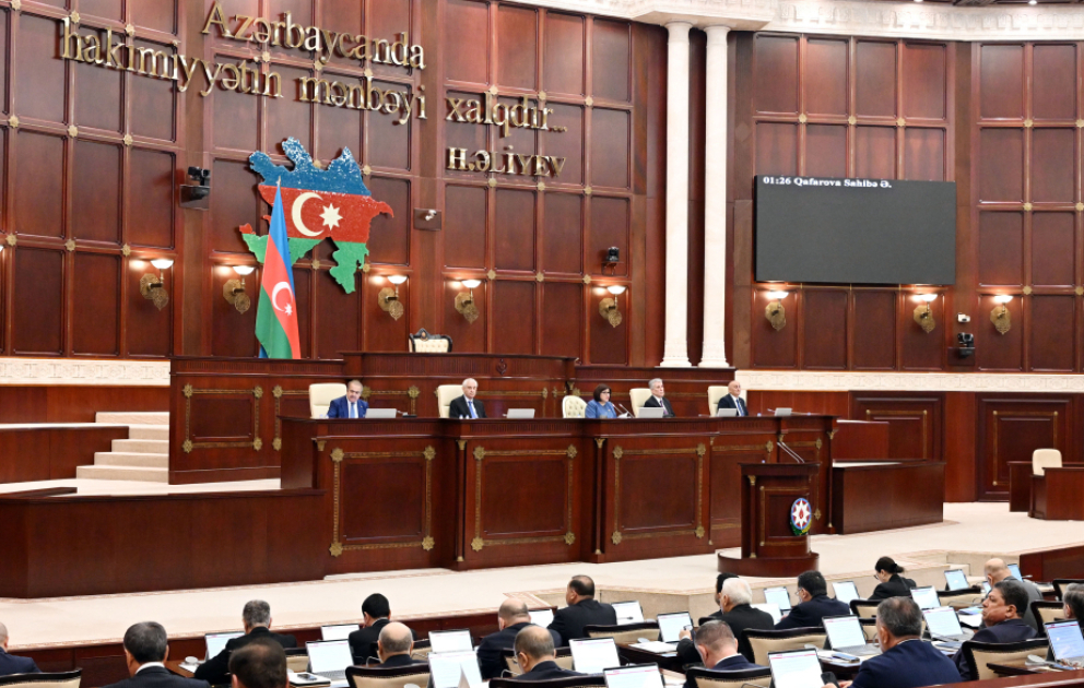 Terror fəaliyyəti ilə bağlı yeni cəzalar parlamentdə ilk oxunuşda qəbul edilib
