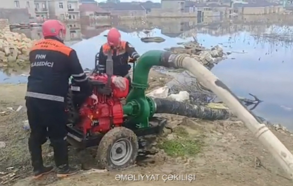FHN: İntensiv yağışlarla əlaqədar yaranan fəsadların aradan qaldırılması işləri davam etdirilir