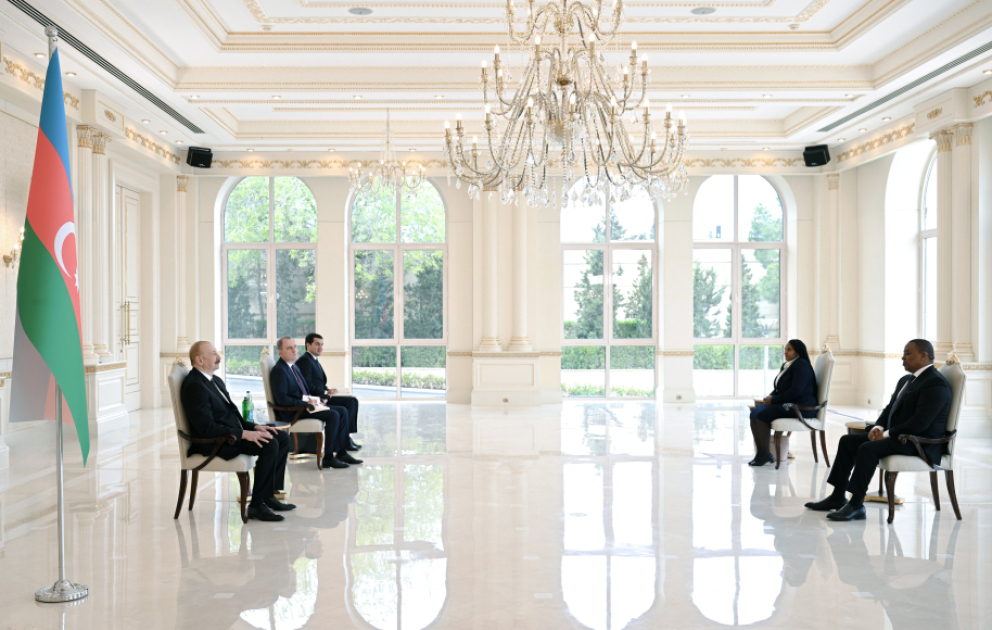 Prezident İlham Əliyev Esvatininin Azərbaycanda yeni təyin olunmuş səfirini qəbul edib