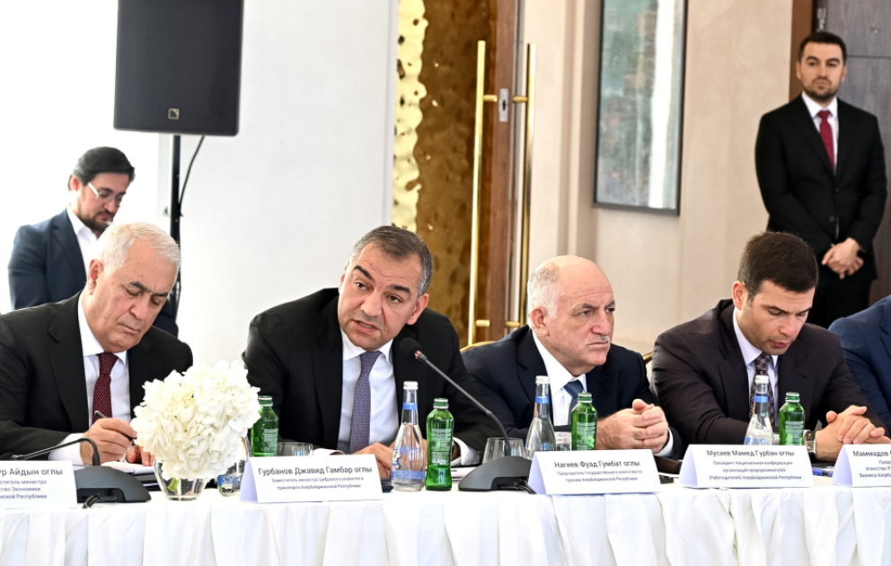 Fuad Nağıyev: 2025-ci ildə turizmin qeyri-neft iqtisadiyyatındakı payı ilk dəfə 5,3 faizə çatıb
