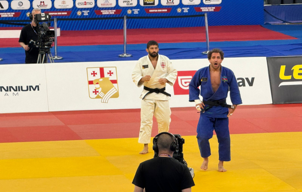 Hidayət Heydərov Avropa çempionatında gümüş medal qazanıb