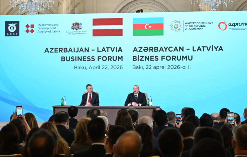 Präsident Ilham Aliyev und Präsident Edgars Rinkēvičs nehmen an Geschäftstreffen teil