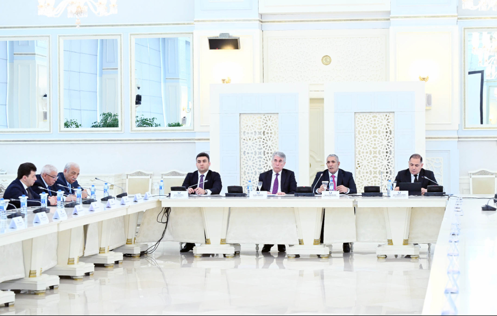 Milli Məclisdə keçirilən konfransda Heydər Əliyev irsi və regional inkişaf strategiyası diqqət mərkəzində olub
