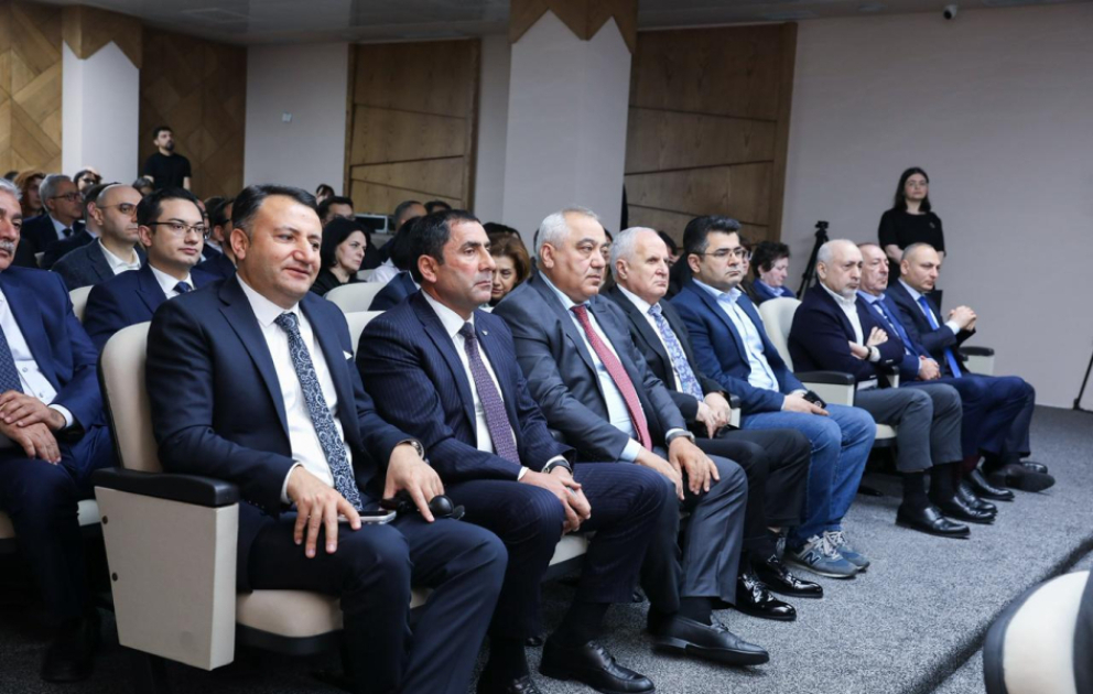 Qida zənciri obyektlərinin standartlara uyğun tikintisi ilə bağlı təcrübələr təhlil olunub
