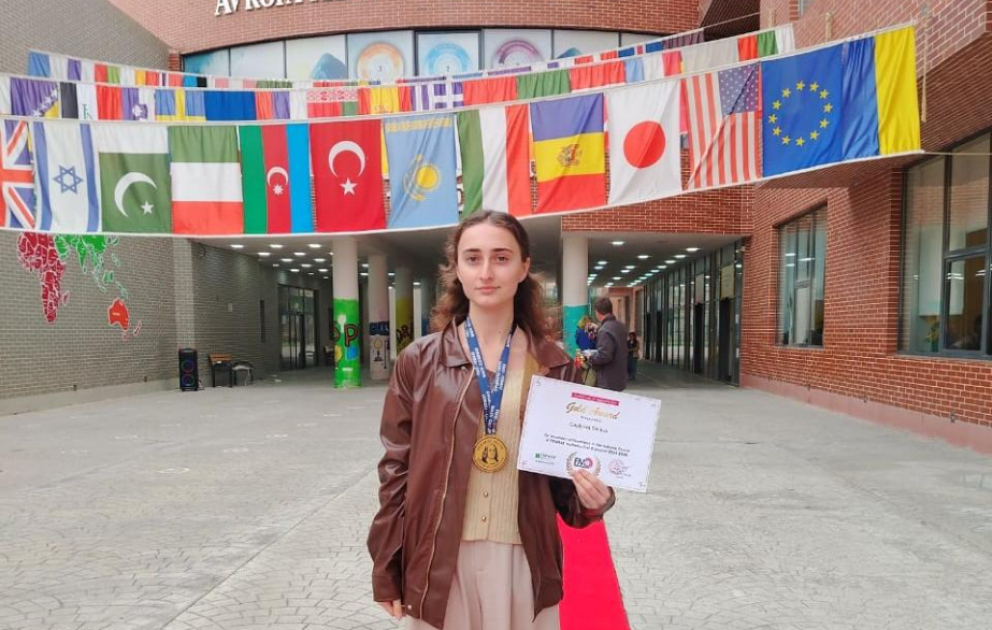 300 bal toplayan Emiliya Qayıbova: Özümü riyaziyyatsız təsəvvür etmirəm