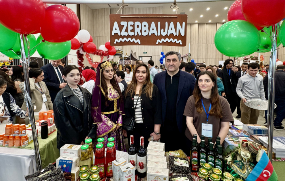 Азербайджан представлен на благотворительной ярмарке СВМДА в Астане