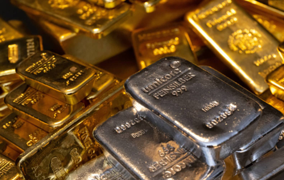 Les prix de l’or et de l’argent diminuent sur les bourses