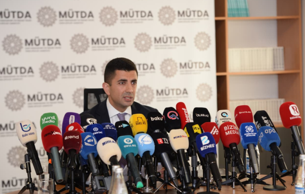 Məktəb direktorlarının işə qəbulunda əsas dəyişiklik namizədlərin yüksək bal toplayan müəllimlər arasından seçilməsidir