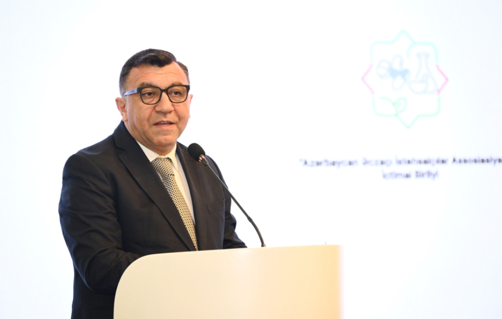 Nazir müavini: Ölkəmizdəki əczaçılıq layihələrinə investorların marağının artdığını müşahidə edirik