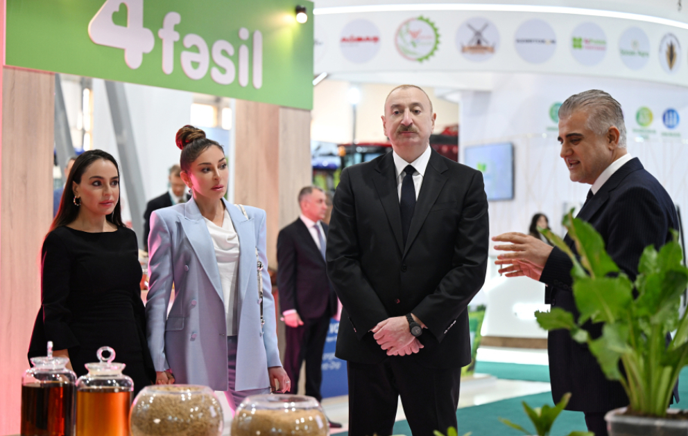 Prezident İlham Əliyev 19-cu “Caspian Agro Week” və 31-ci “InterFood Azerbaijan” sərgiləri ilə tanış olub