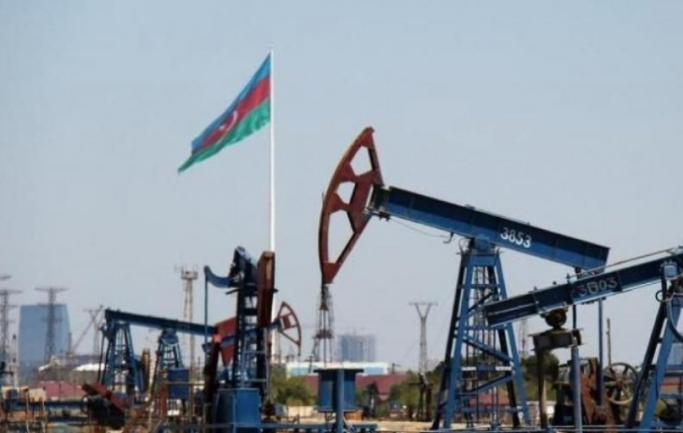 Azeri Light sells for $118