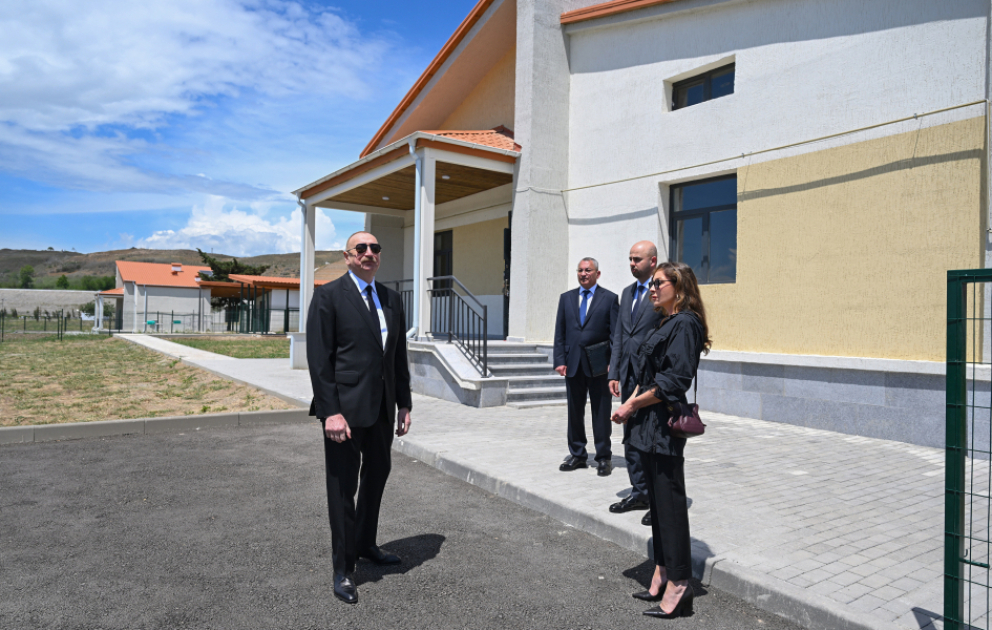President Ilham Aliyev and First Lady Mehriban Aliyeva viewed facilities established in private houses in Shukurbeyli village