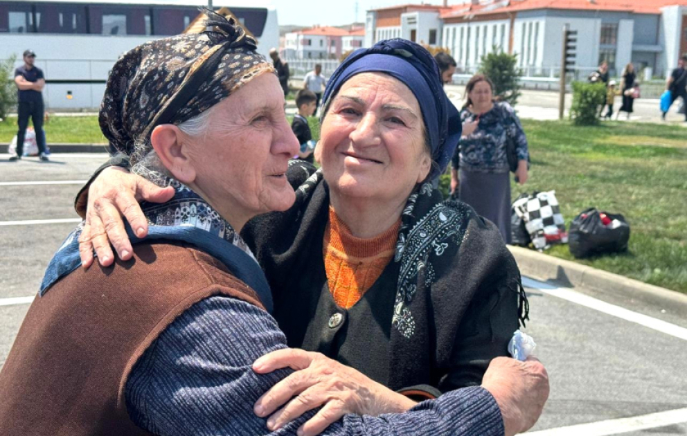 Şükürbəyli kəndində daha 97 ailəyə evlərinin açarları təqdim olunub