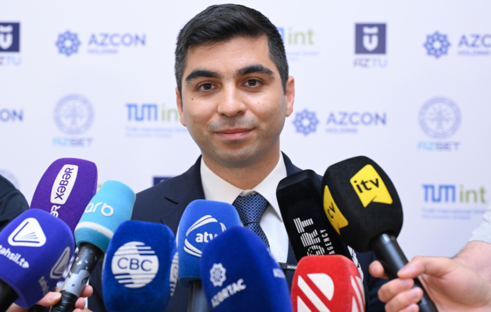 Rəşad Həsənov: Azərbaycan Mühəndislik və Texnologiya Məktəbi strateji addımlardan biridir
