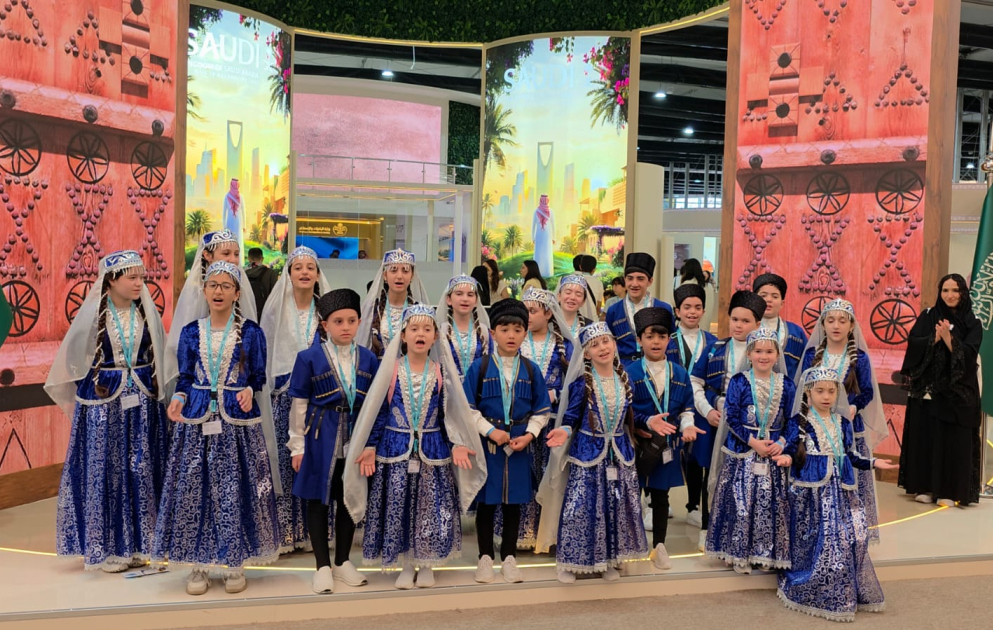 WUF13-də Səudiyyə Ərəbistanı pavilyonunun qarşısında Qarabağ mahnısı səsləndirilib