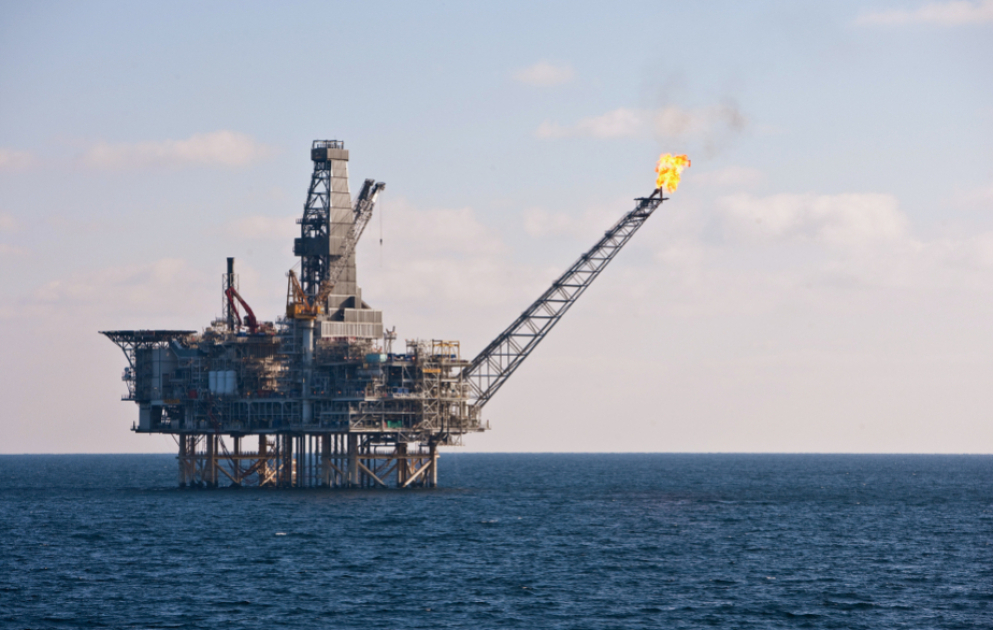 Азербайджанская нефть торгуется по цене выше 114 долларов