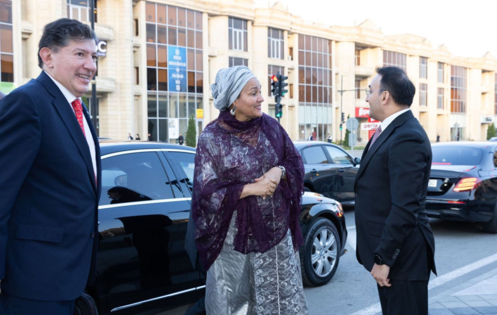 UN Deputy Secretary-General tours “ASAN Khidmet” in Baku to familiarize herself with its activity