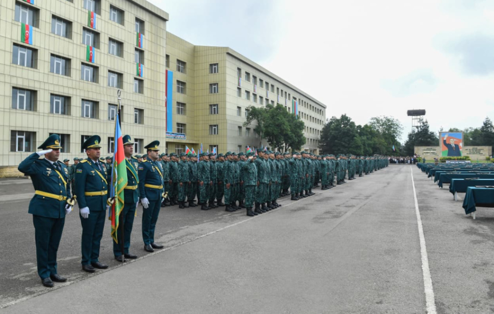DSX-nin hərbi hissələrində gənc əsgərlərin andiçmə mərasimi olub