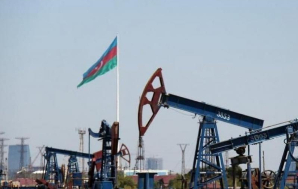 Azerbaijani oil sells for $98