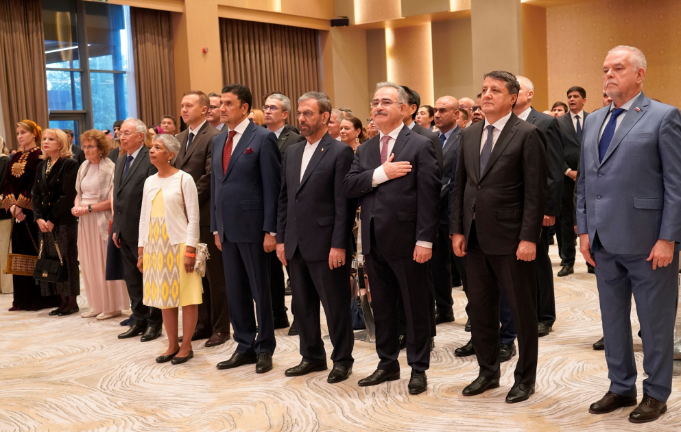 Düşənbədə Müstəqillik Günü münasibətilə rəsmi qəbul təşkil olunub