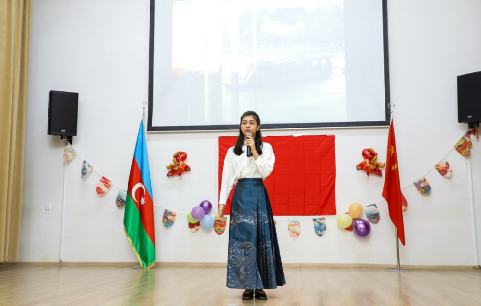 ADU-da “Çin dili körpüsü” müsabiqəsinə yekun vurulub