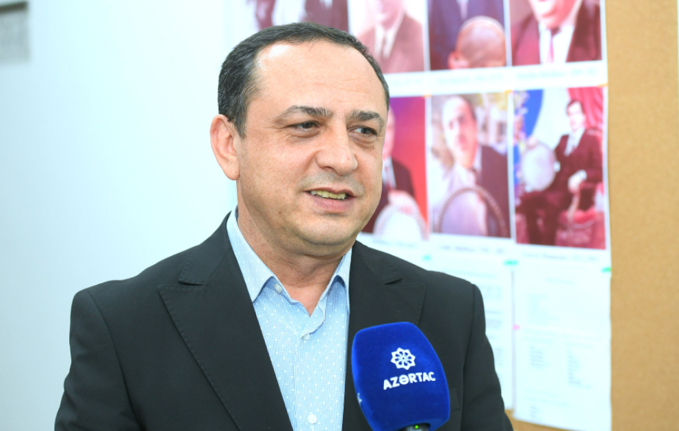 Qarabağ Universitetinin kafedra müdiri: Dövlət səviyyəli tədbirlərdə tələbələrimizlə eyni səhnəni bölüşmək qürurvericidir