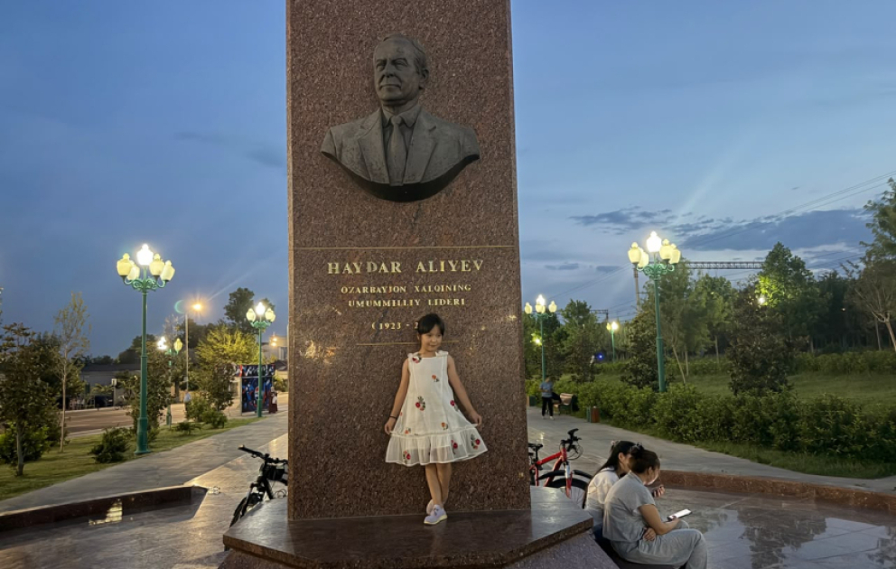 Там, где на аллеях живет дружба: прогулка по парку имени Гейдара Алиева в Ташкенте – РЕПОРТАЖ