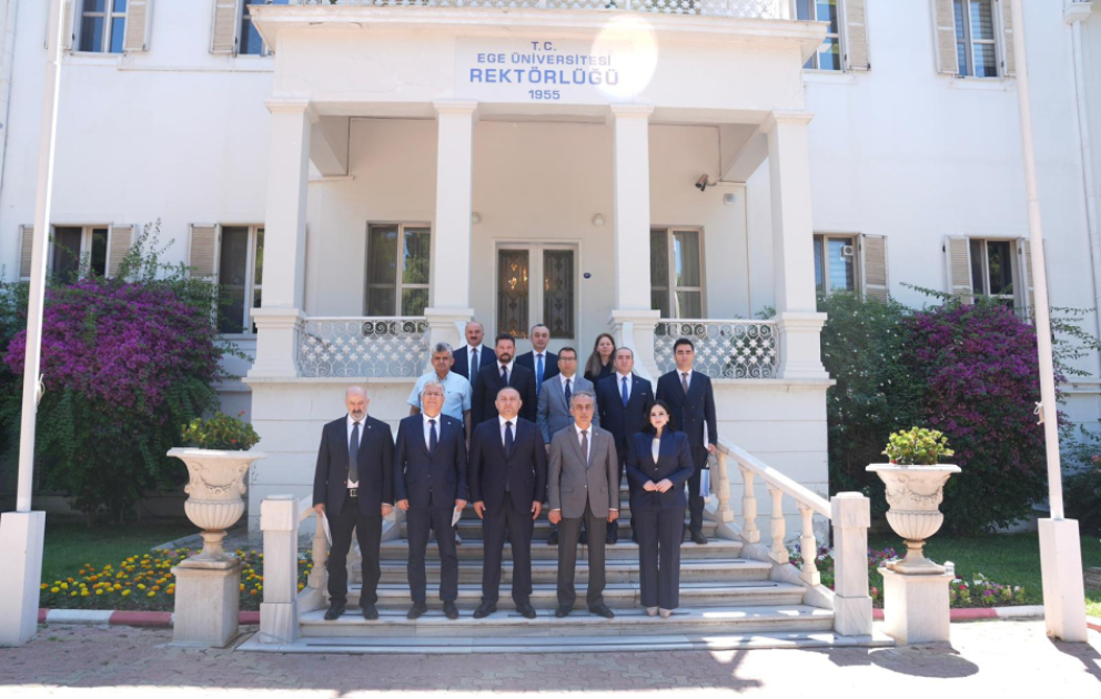 Ege Universitetində ADAU ilə birgə əməkdaşlıq perspektivləri müzakirə olunub