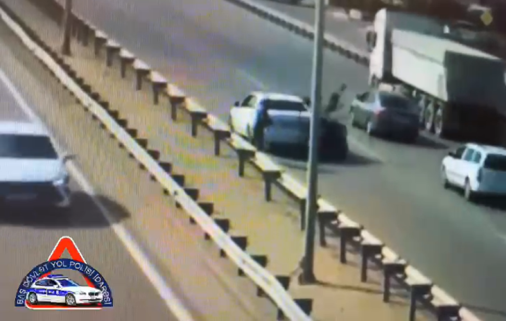 Nasaz avtomobil hüquqsuz motosiklet idarə edən gəncin həyatına son qoyub