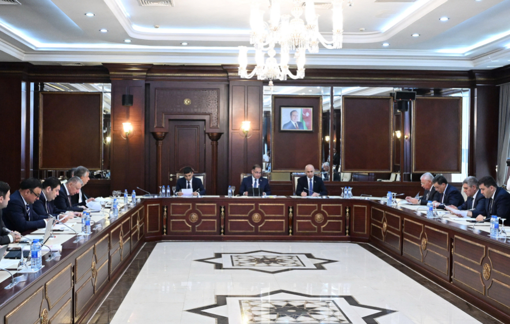 Milli Məclisdə innovasiya və maliyyə alətlərinə dair 5 qanun layihəsi birinci oxunuşda müzakirəyə çıxarılıb