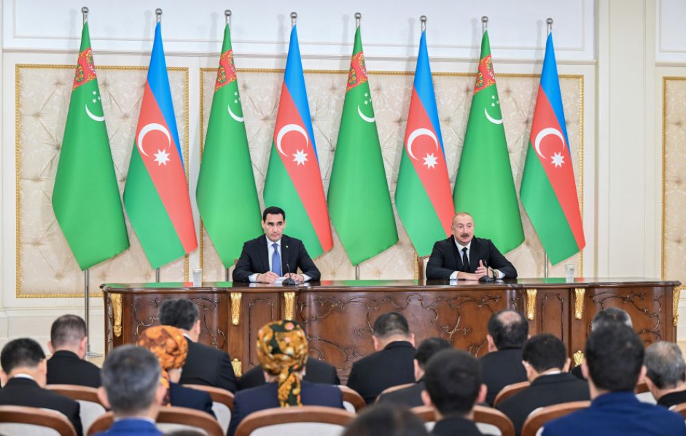 Президенты Азербайджана и Туркменистана выступили с заявлениями для прессы