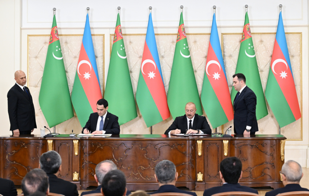 Cérémonie d’échange des documents signés entre l’Azerbaïdjan et le Turkménistan