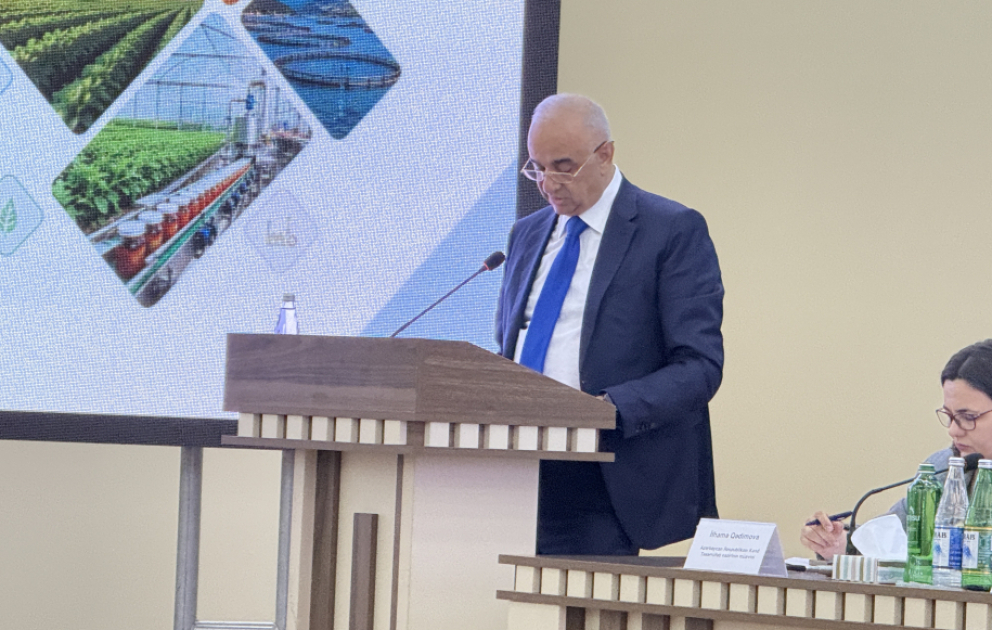 Zakir Quliyev: Dövlət Proqramının ana xəttini intensiv təsərrüfatçılığa keçid təşkil edir