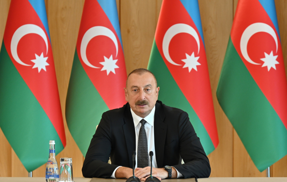 Auf Social-Media-Accounts von Präsident Ilham Aliyev Video über aserbaidschanische Armee veröffentlicht