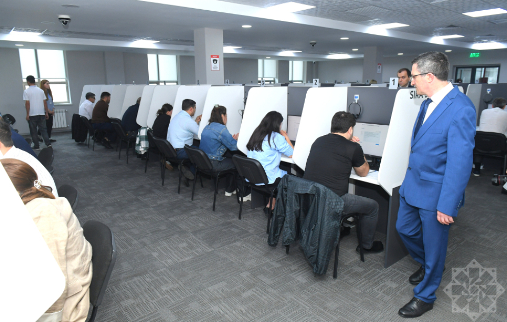 Hakimliyə namizədlər üçün növbəti test imtahanında 337 nəfər iştirak edir