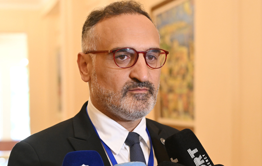 Taner Beyoğlu: Birinci Türkoloji Qurultaya həsr olunmuş nəşrlər ortaq birliyimizi gücləndirir
