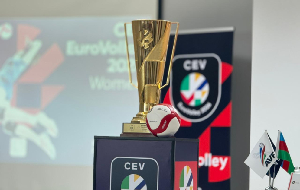 Кубок чемпионата Европы по волейболу представлен в Баку