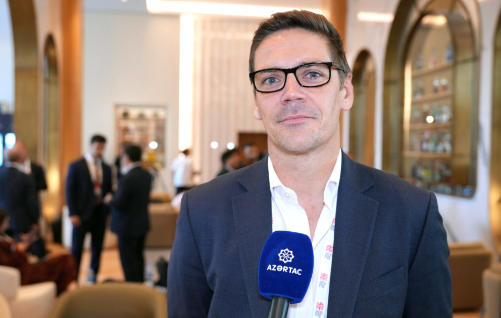 Leon Kuk: Dünyanın hər yerindən gələn media nümayəndələrinə sual vermək imkanı yaratmaq unikal hadisədir