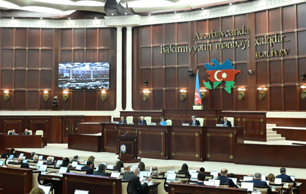 Parlament psixiatriya yardımı ilə bağlı qanunvericiliyə dəyişiklikləri təsdiqləyib