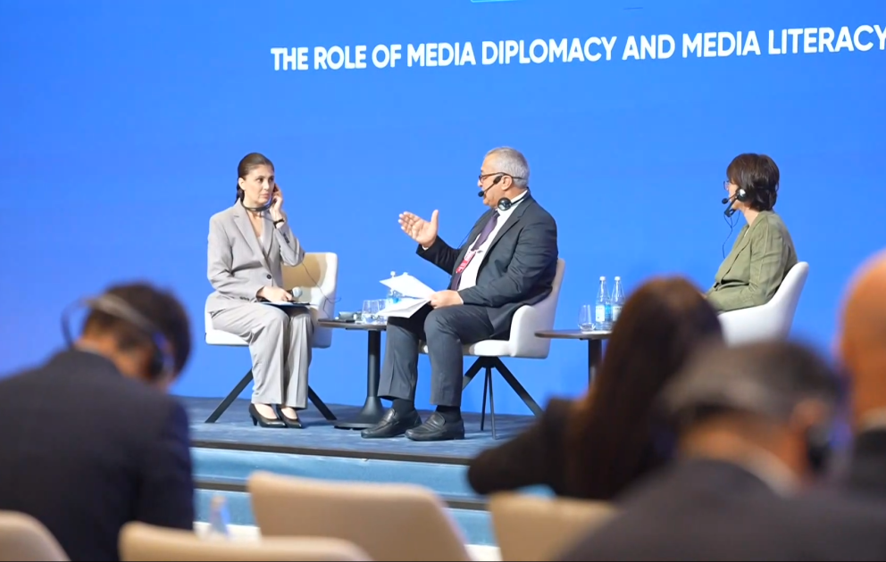 Şuşa Forumunda etimadın bərpasında media diplomatiyası və media savadlılığının rolu müzakirə olunub