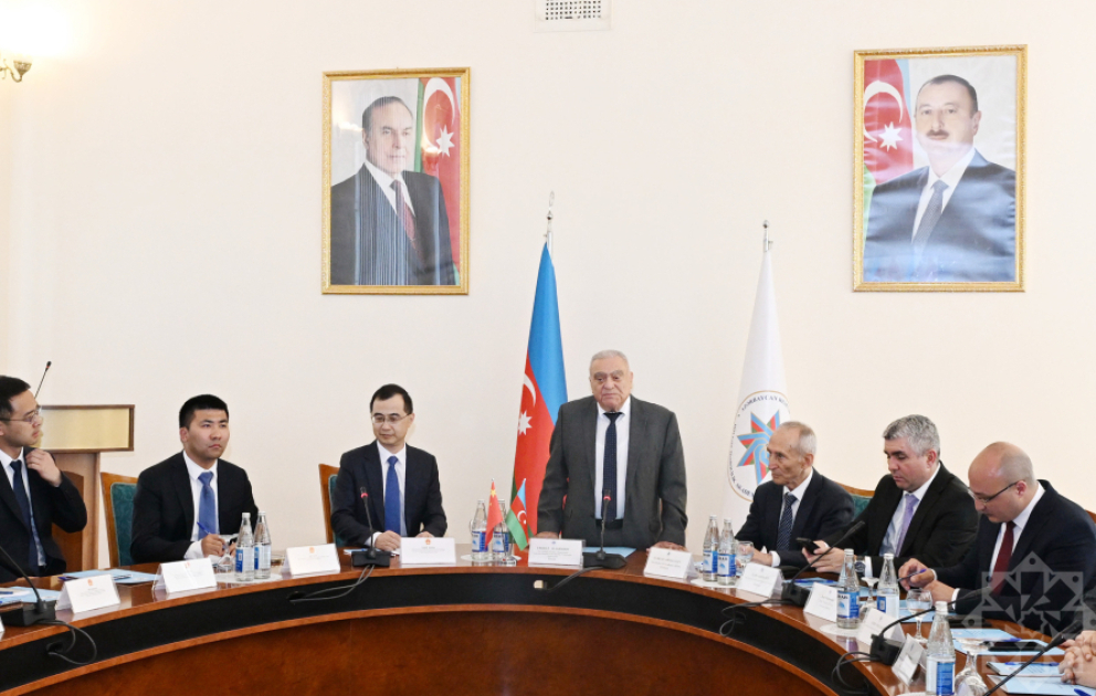 Çin Kommunist Partiyasının nümayəndə heyəti DİA-da olub