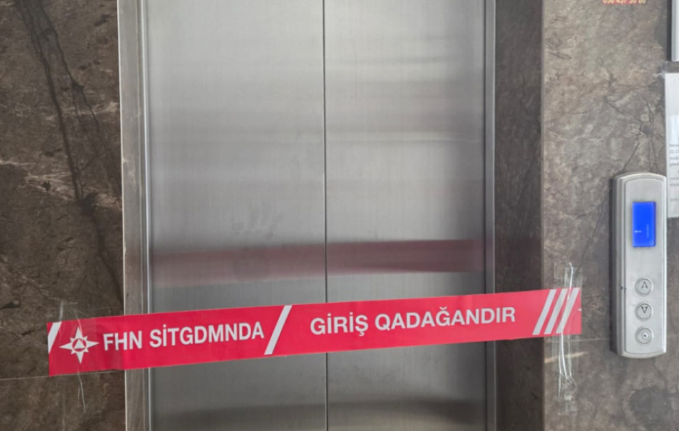 FHN yaşayış binasında təhlükəsizlik tələblərinə cavab verməyən liftlərin istismarını dayandırıb