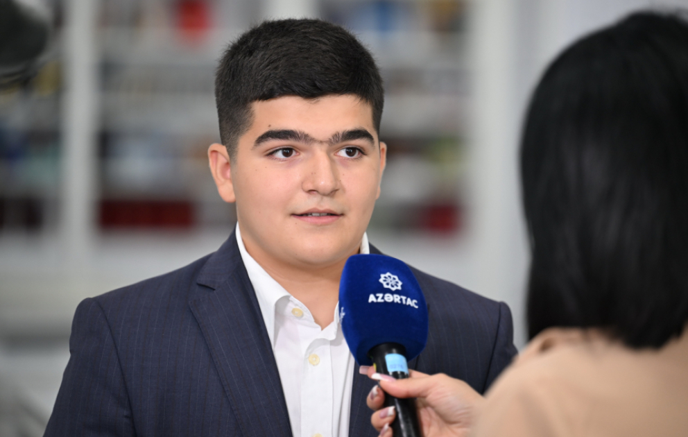 Azərbaycan dilinin qorunması milli-mənəvi dəyərlərin yaşadılmasına xidmət edir - Uşaq Səfirlər Məclisi