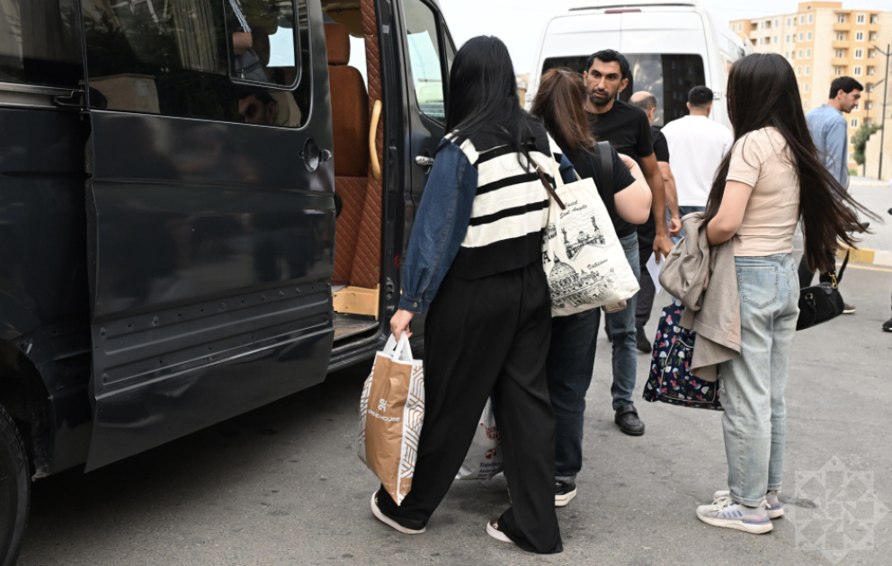 Şuşanın Kiçik Qaladərəsi, Xocavəndin Quzeyxırman və Güneyxırman kəndlərinə köç karvanları yola salınıb