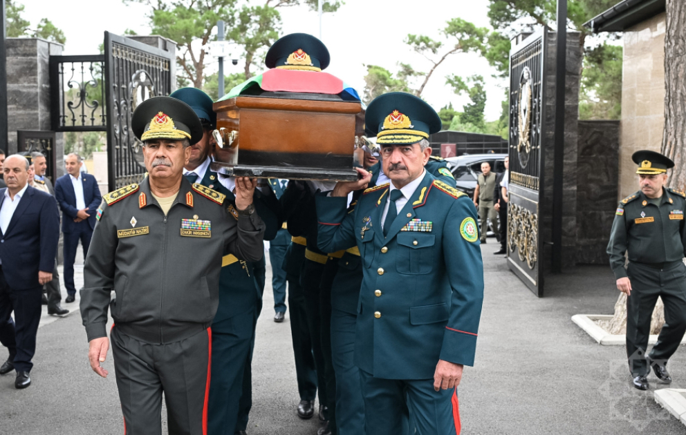 General-mayor Abbasəli Novruzov Hərbi Memorial Məzarlıqda torpağa tapşırılıb