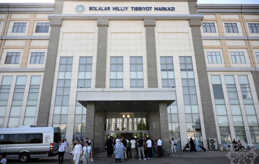 Azərbaycan jurnalistləri Özbəkistanın Milli Uşaq Tibb Mərkəzinin fəaliyyəti ilə tanış olublar