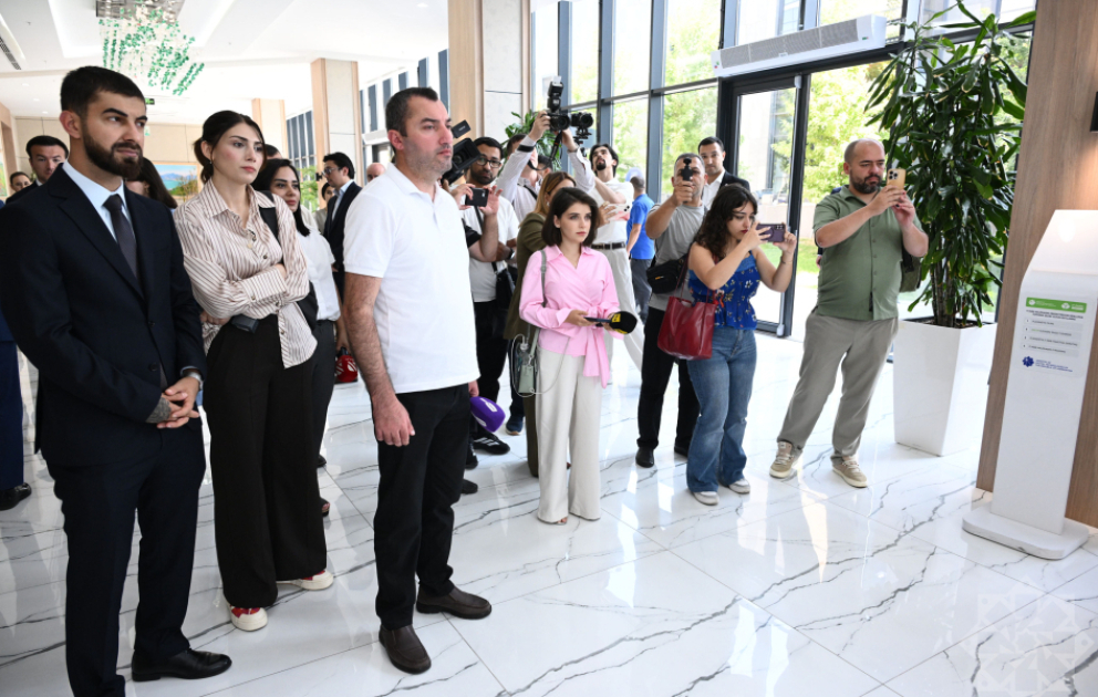 “IT Park Uzbekistan”da Azərbaycan jurnalistlərinə ölkənin rəqəmsal ekosistemi təqdim olunub