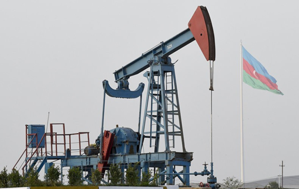 Баррель азербайджанской нефти торгуется по цене 97 долларов