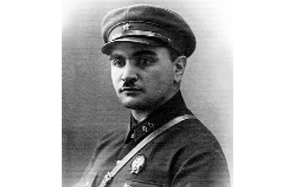 Görkəmli hərbi xadim Cəmşid Naxçıvanskinin doğum günüdür